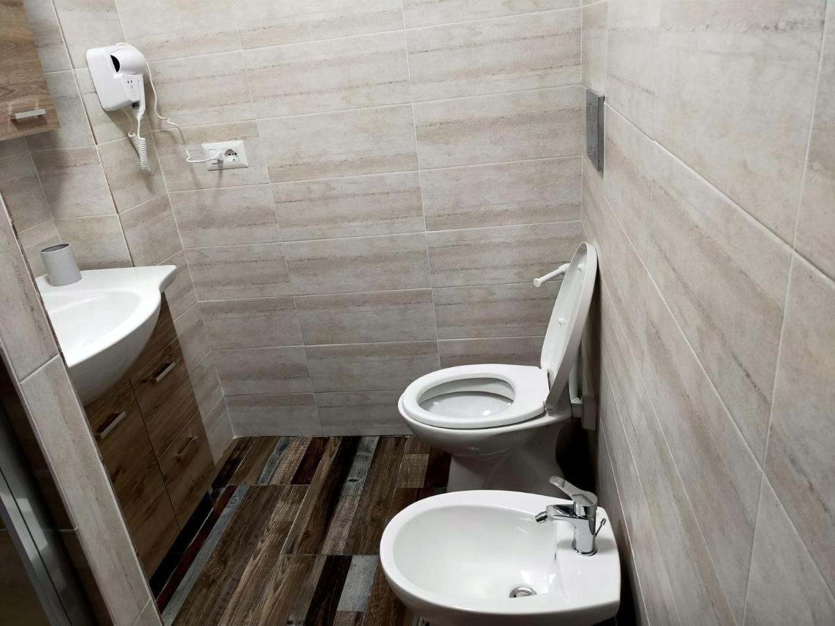 Affittacamere Montepiano Roccamontepiano Ngoại thất bức ảnh